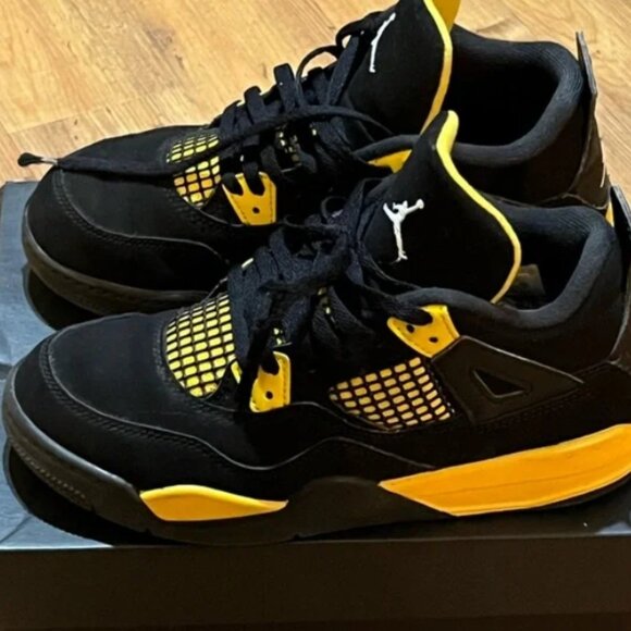 Jordan Other - Air Jordan Retro 4 Thunders Black/Yellow '12